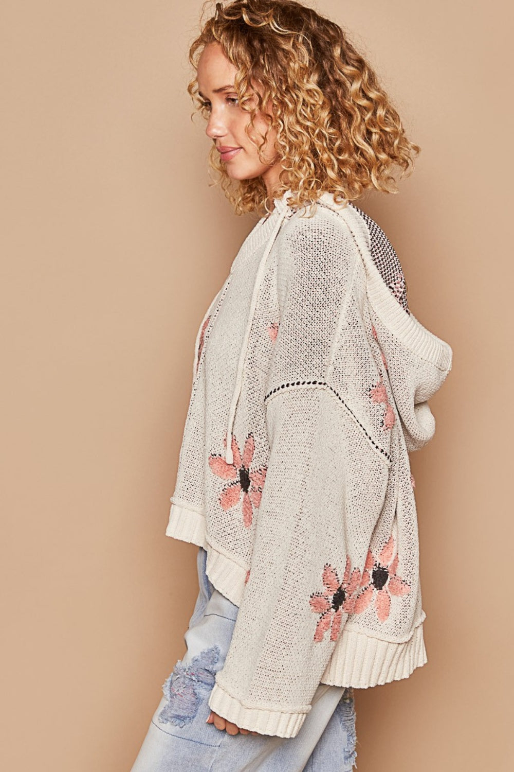 Sandra® | Pull à capuche haut-bas à motif floral