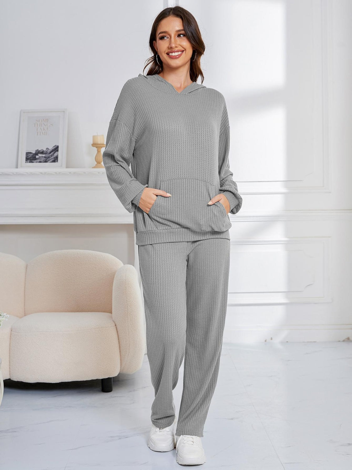 Zahira® | Ensemble sweat à capuche manches longues et pantalon à épaules tombantes