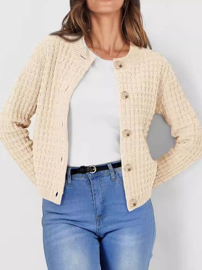 Adèle® | Cardigan boutonné à manches longues et col rond