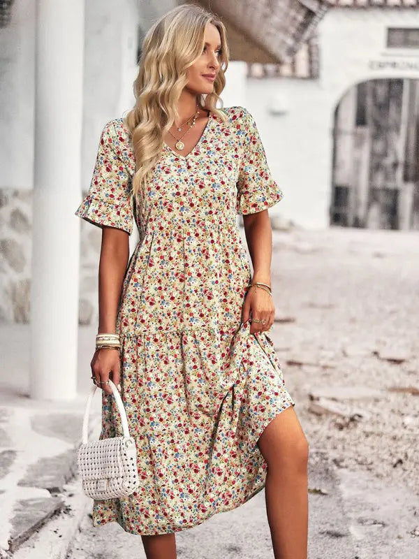 Ditsi Élégante mini-robe de vacances à manches courtes et col en V