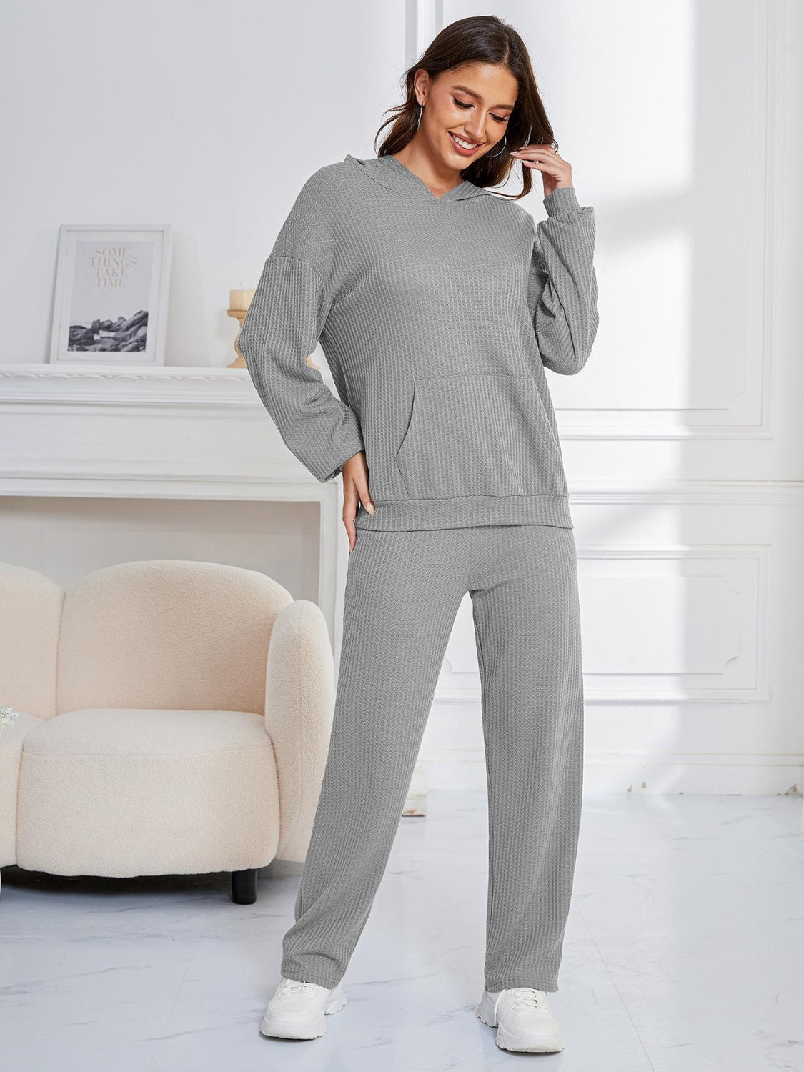 Zahira® | Ensemble sweat à capuche manches longues et pantalon à épaules tombantes