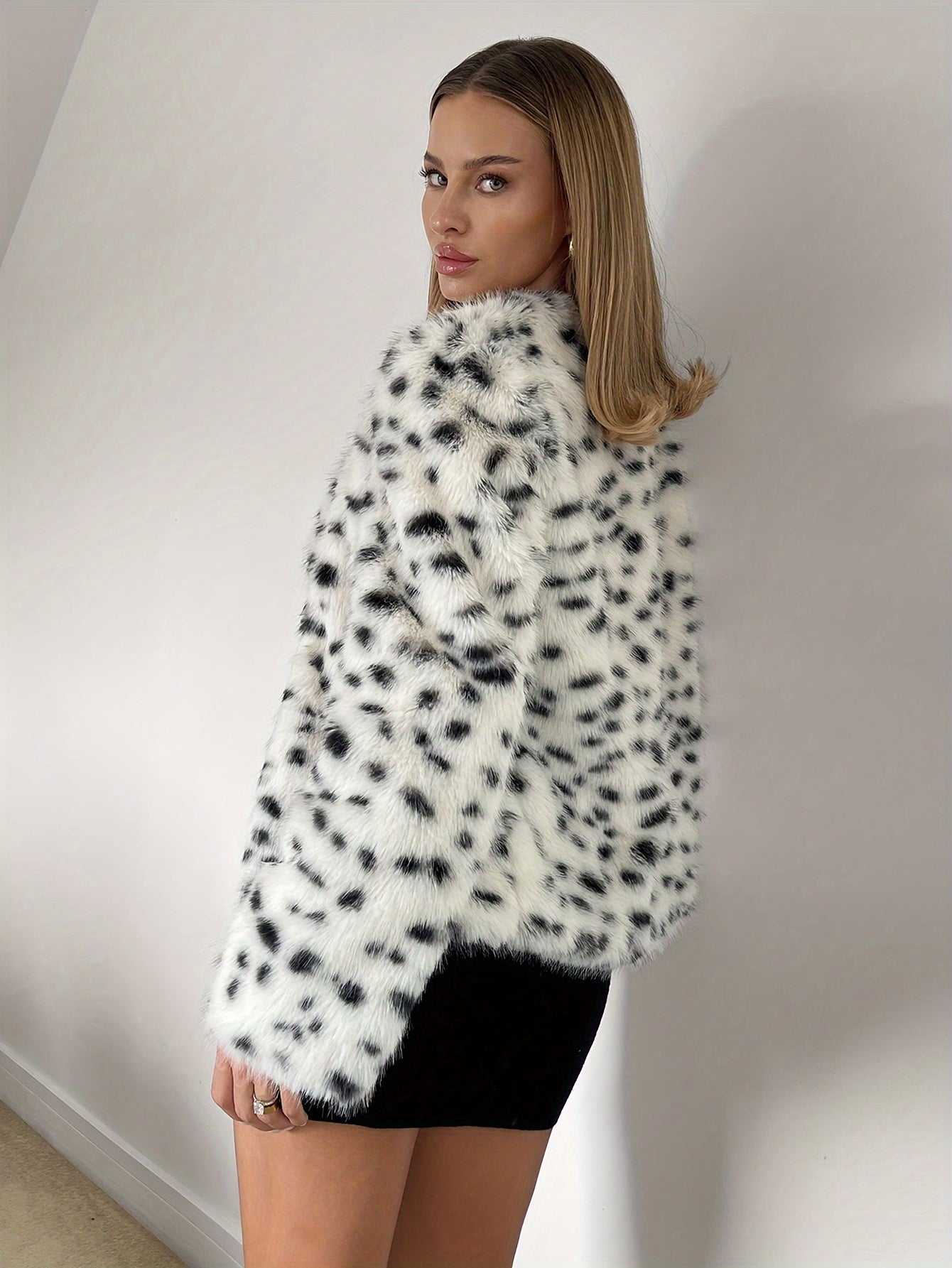 Yolande® | Manteau moelleux dalmatien pour femme